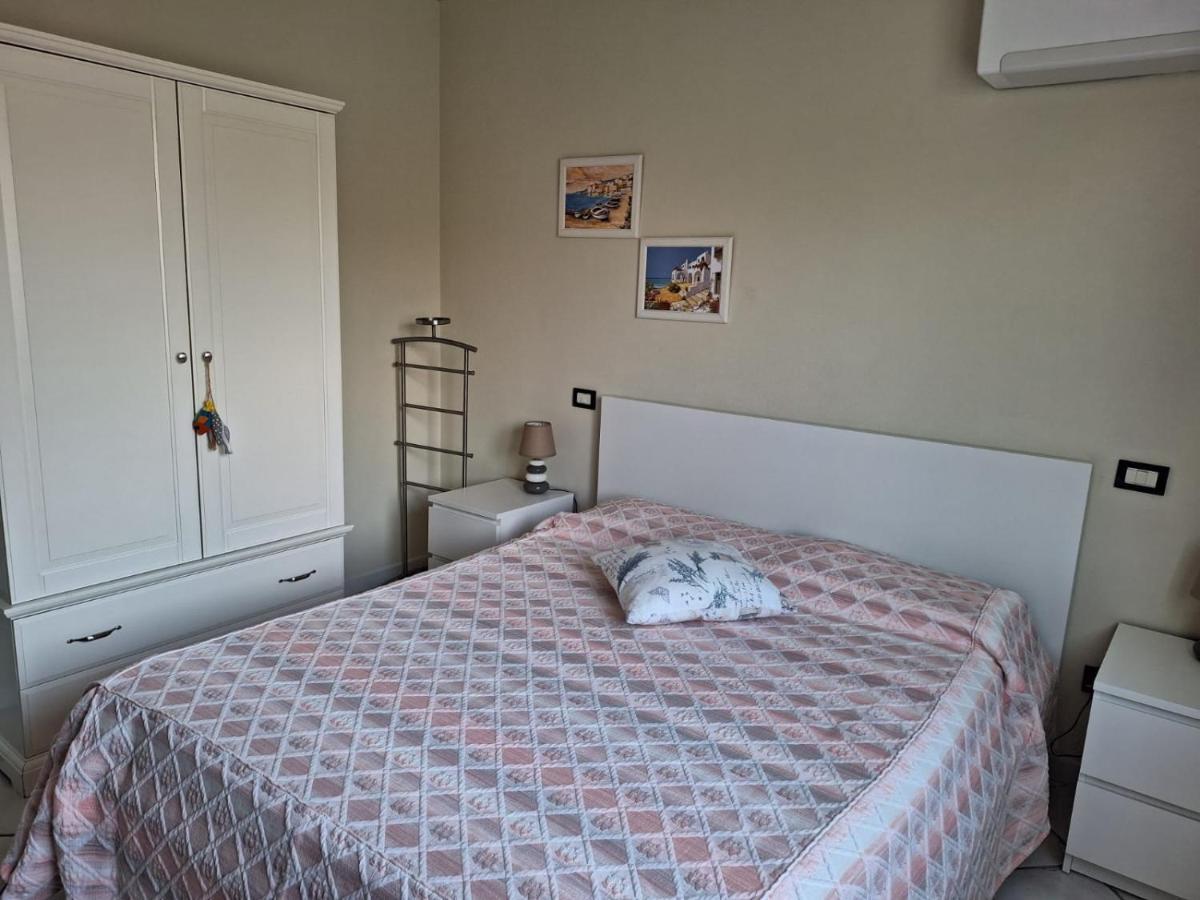 Appartamento Caletta โรซินญาโน โซลเวย์ ภายนอก รูปภาพ